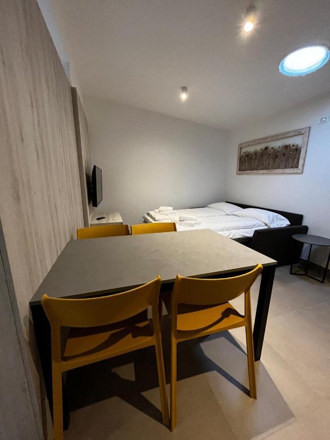 Bilo - Apartments For Rent Trento Eksteriør bilde