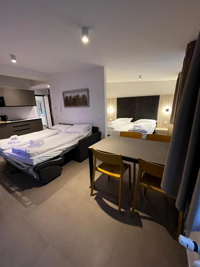Bilo - Apartments For Rent Trento Eksteriør bilde