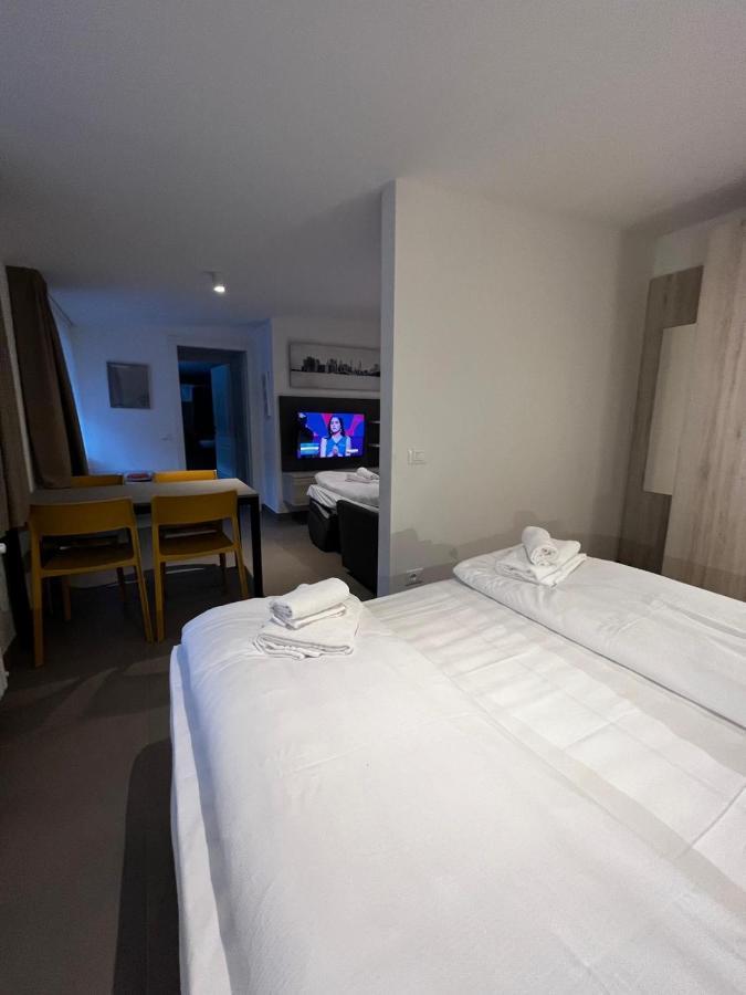 Bilo - Apartments For Rent Trento Eksteriør bilde